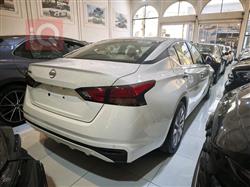 نیسان ئەلتیما